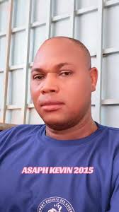 Asaph Kevin D: Beoogo chez Kevin