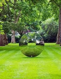 Lawn Featuring Contemporary Sculpture By David Harper Via Houzz Outdoor Sculpture Modern Art Sculpture Garden Art