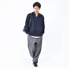 Jun 13, 2021 · この記事を最後まで読むと… おすすめのクロップドパンツが分かる クロップドパンツの失敗しない選び方が分かる クロップドパンツのメンズコーデが分かる 長パンツじゃ暑いけど、半端丈パンツは子供っぽい… そんな男性におすすめなのがクロップドパンツです。 クロップドパンツの失敗し. ã‚°ãƒ¬ãƒ³ãƒã‚§ãƒƒã‚¯ãƒ¯ã‚¤ãƒ‰ãƒ'ãƒ³ãƒ„ã§ä½œã‚‹æ˜¥ã®ãƒˆãƒ¬ãƒ³ãƒ‰ã‚³ãƒ¼ãƒ‡ Dcollection