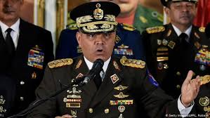 El ministro de defensa teniente general carlos luciano díaz morfa, erd., sostuvo una reunión con el director ejecutivo de la unidad técnica ejecutora de proyectos de desarrollo agroforestal. Venezuela Ministro De Defensa Denuncia Presunto Golpe De Estado America Latina Dw 24 01 2019