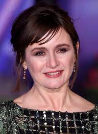 In 2003, she won an independent spirit award for her performance in lovely and amazing.she is also known for playing the role of mackenzie mchale in the hbo series the newsroom, and as the voice. Emily Mortimer Disney Wiki Fandom