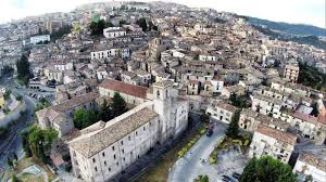 The town originates from the florense abbey, built here by the calabrian monk joachim of fiore in 1188. San Giovanni In Fiore Cosenza Google Suche Cosenza Paris Skyline San