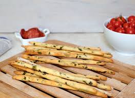Gressins Maison Au Parmesan Basilic Et Citron Et Si C Etait Bon Recettes De Cuisine Gressins Recette Gressin