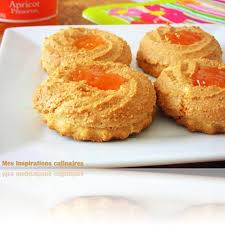 Sables A La Confiture Et Amandes Gateaux Algeriens Aid Le Blog Cuisine De Samar Recette Sable A La Confiture Gateau Algerien Alimentation