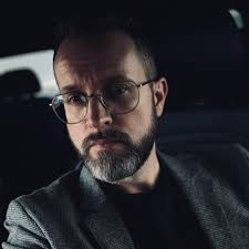 How DAU/MAU and Branding Work Together