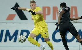 Днепровская команда в первом тайме полностью переиграла своих визави. Mariupol Dnepr 1 Video Gola Dovbika