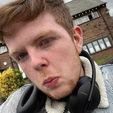 Archie Daniels's Instagram, Twitter & Facebook