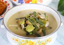Resep lodeh pucuk daun labu 13. Resep Sayur Lodeh Kluwih Oleh Brita Marta Cookpad