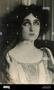 Singer anna hi-res stock photography and images