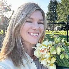 Tasha Palmer's Instagram, Twitter & Facebook