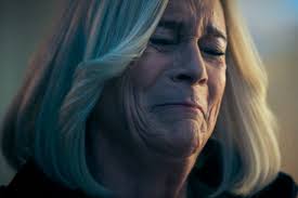 Jamie Lee Curtis Deserves An Emmy For Her Haunting 'The Bear' Performance