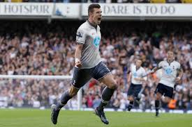 Tottenham Reveal Their New Kits For The 2013 14 Season With Real Madrid Target Gareth Bale Modelling The Shirt Mirror Online