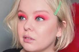 Bridgerton's Phoebe Dynevor 'grows close' to Ariana Grande's ex Pete  Davidson as he 'flies to UK to see her'