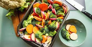 Pcos/pcod or polycystic ovarian syndrome/disease indicates the presence of cysts in your ovaries. Pcos Diat 101 Was Sie Essen Und Vermeiden Sollten Wenn Sie Pcos Haben Intelligent Labs
