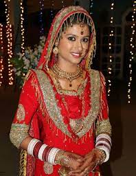 Pin By 919588286294 Dinesh On Yukti Kapoor Punjabi Girls Marriage Girl Bollywood Wedding