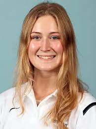 Clara Sutherland's Instagram, Twitter & Facebook