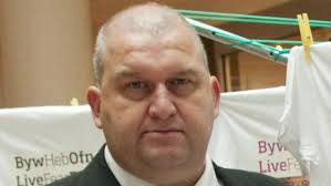 Former Welsh minister Carl Sargeant dies days after being sacked