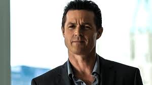 Suits Cast, Characters & Actors