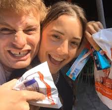 Mac DeMarco & Kiera McNally ❤️ instagram.com/ultrraviolencex