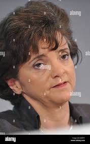 Mrs axel hi-res stock photography and images