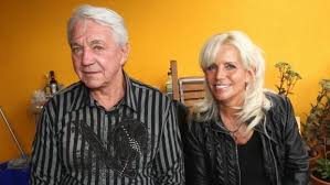 Jak to dopadne, když vezmete 5 rozličných lidí, kteří se vzájemně neznají a mají spolu strávit pracovní týden? Recepty Z Vip Prostreno Zena Cz Magazin Pro Zeny