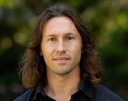 Daniel Bonanno's Instagram, Twitter & Facebook