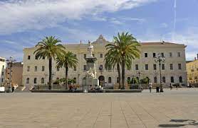 Wenn ein sardinien urlaub bei ihnen aber nicht nur aus strandferien bestehen soll, dann bietet die insel eine unvergleichliche natur, die es zu entdecken gilt. Sassari Und Nekropole Noeddale Traumziel Sardinien