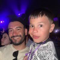 Michael Hackney (@hackabusi)