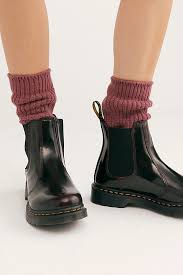 Martens chelsea boots online entdecken bei ebay. Dr Martens 2976 Chelsea Boots Chelsea Boots Women Outfit Chelsea Boots Doc Martens Chelsea Boot