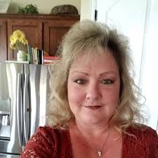 Libbie Hayes (@libmom3)