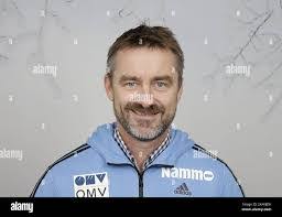 Aurora Amundsen's Instagram, Twitter & Facebook