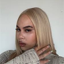 Like many others, I visited Equinox's website today to be met with a  cryptic slap in the face—and I'm completely obsessed with it. “If you  waited for the ball to drop, you