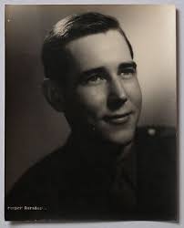 Original vintage 1950s art photo, male actor's portrait, by Roger Forster