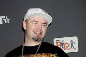 Austin Sexton's Instagram, Twitter & Facebook