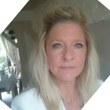 Estate agent is suspended for celebrating death of Lord Rothschild and  hoping all Israel supporters would die