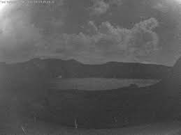 The philippines' taal volcano has erupted, spewing a large column of ash which prompted raised alert levels and the evacuation of nearby communities. Fvlnunfyk2ilum