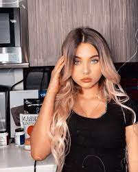 Alabama Barker Biography Wiki, Age, Height, Weight, Facts, Family And More - BiographyPost