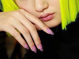 Why do acrylic nails hurt 4 reasons naildesigncode. What To Know Before Getting Acrylic Nails Makeup Com