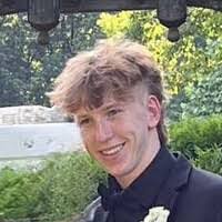 Sam Simpkins's Instagram, Twitter & Facebook