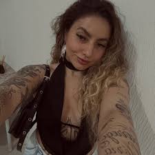 Janice Moeller da Rocha (@_moellerjanisss) • Instagram photos and videos