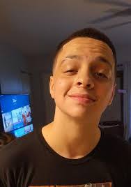 Dora Bracey's Instagram, Twitter & Facebook