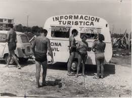 Resultat d'imatges de turismo años 60 españa