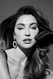 Right Here, Right Now with Chelcie May — BODE Magazine