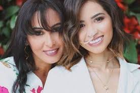 Mais de 93 frases para mãe no mundo das mensagens Mae De Nara Almeida Se Despede Da Filha Te Amarei Para Sempre Entretenimento R7 Famosos E Tv