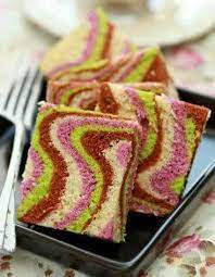 Tunggu sejuk dan barulah potong. Resepi Kek Minyak Tanpa Susu Pekat