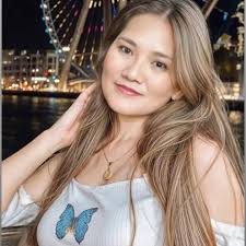 Grace Balboa's Instagram, Twitter & Facebook