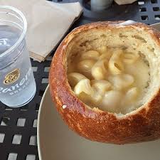 Panera Mac And Cheese In A Breadbowl Why Haven T I Thought Of This Before Leckerschmecker Lecker Lecker Schmecker