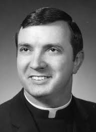 People need God to have hope, pope says in new encyclical