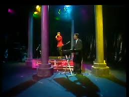 Johnny hates jazz i dont want to be a hero (1987)