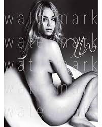 Kaley Cuoco sexy hot signed 8X10 inch photo picture poster Wall Art  autograph RP 